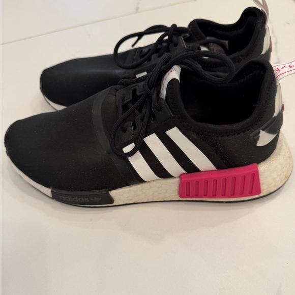 Adidas Marimekko x NMD_R1 'Laine Wave' Women's 7 - Picture 3 of 5